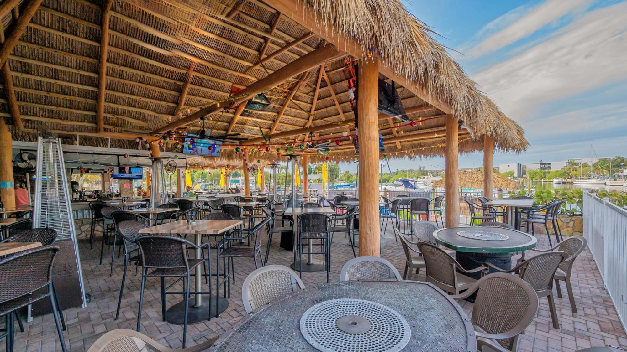 All-New Waterfront With Balcony,Pool,Tiki Bar,Gym Sarasota Exterior photo